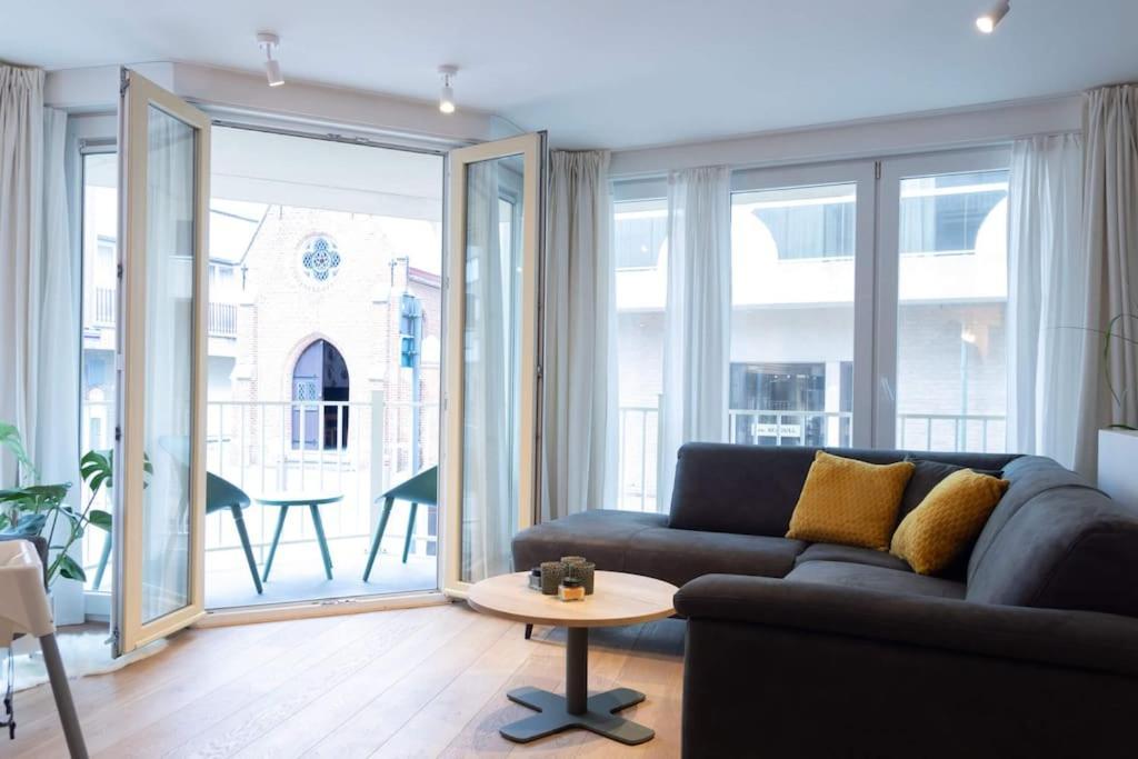 A Bien Venue - Modern Appartement, 50M Van Zee Knokke-Heist Exterior photo